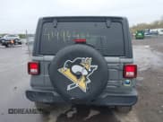 ✅ 2021 Jeep Wrangler Unlimited Willys • VIN: 1C4HJXDN4MW832099 • Lot: 41994483. Wystawiony na IAAI z przebiegiem 63 172 mil. Bezpłatny archiwum sprzedaży aukcyjnych z USA i szczegółowy raport historii pojazdu na DreamBid. Zdjęcie 16.