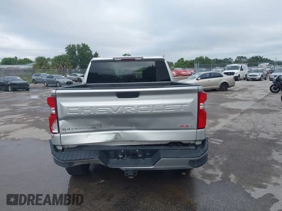 ✅ 2020 Chevrolet Silverado 1500 RST • VIN: 3GCUYEET9LG230839 • Лот: 42949586. Опубликован ранее на IAAI с пробегом 61 537 миль. Бесплатный доступ к архиву аукционных продаж из США и подробный отчёт об истории автомобиля на DreamBid. Изображение 16.