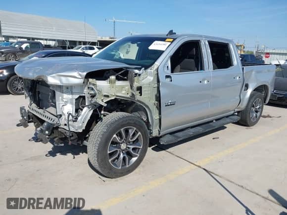 2020 Chevrolet Silverado 1500 LT with VIN 3GCUYDED8LG167204, listed as a IAAI auction lot 43154281 with 29,920 mi miles and . Bid and sale history available at DreamBid. Image 20.