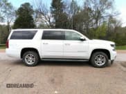 ✅ 2015 Chevrolet Suburban LT • VIN: 1GNSCJKC6FR229260 • Lot: 41974363. Wystawiony na IAAI z przebiegiem 251 395 mil. Bezpłatny archiwum sprzedaży aukcyjnych z USA i szczegółowy raport historii pojazdu na DreamBid. Zdjęcie 13.