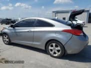 ✅ 2013 Hyundai Elantra SE • VIN: KMHDH6AE0DU020007 • Лот: 69135155. Опубликован ранее на Copart с пробегом 136 660 миль. Бесплатный доступ к архиву аукционных продаж из США и подробный отчёт об истории автомобиля на DreamBid. Изображение 2.