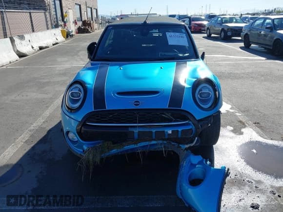 ✅ 2019 MINI Convertible Cooper S • VIN: WMWWG9C50K3J31011 • Лот: 41332186. Опубликован ранее на IAAI с пробегом 82 105 миль. Бесплатный доступ к архиву аукционных продаж из США и подробный отчёт об истории автомобиля на DreamBid. Изображение 12.