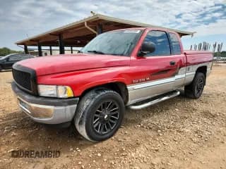 ✅ 2001 Dodge 1500 • VIN: 3B7HC13ZX1G236551 • Lot: 80995385. Listed on Copart with 320,696 mi. Free auction sales archive from the USA and detailed vehicle history report at DreamBid. Image 1.