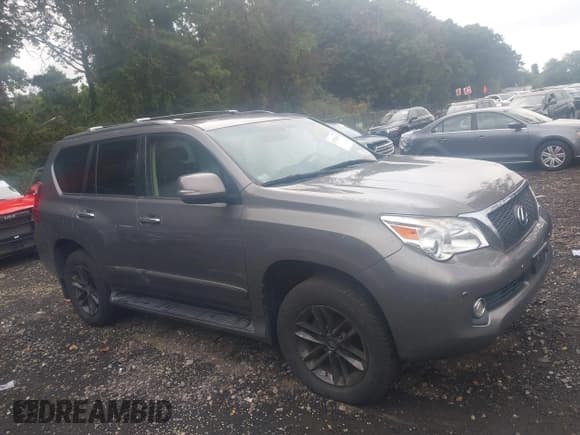 ✅ 2013 Lexus GX 460 • VIN: JTJBM7FX9D5062447 • Lot: 43288847. Wystawiony na IAAI z przebiegiem 143 327 mil. Bezpłatny archiwum sprzedaży aukcyjnych z USA i szczegółowy raport historii pojazdu na DreamBid. Zdjęcie 13.