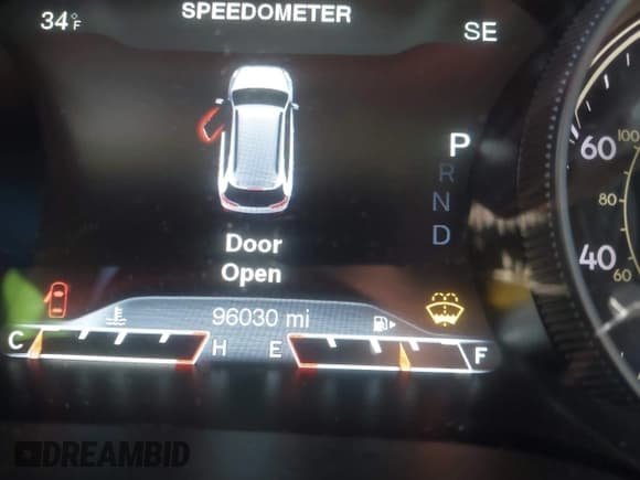 ✅ 2016 Jeep Cherokee Trailhawk • VIN: 1C4PJMBS4GW331544 • Lot: 43701389. Listed on IAAI with 96,030 mi. Free auction sales archive from the USA and detailed vehicle history report at DreamBid. Image 15.