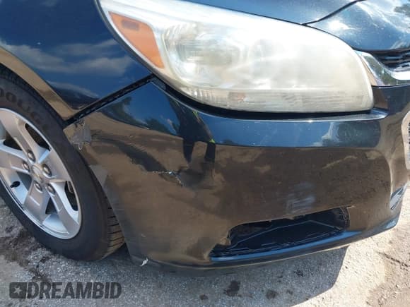 ✅ 2014 Chevrolet Malibu LT • VIN: 1G11C5SLXEF273864 • Lot: 43410489. Listed on IAAI with 155,912 mi. Free auction sales archive from the USA and detailed vehicle history report at DreamBid. Image 17.