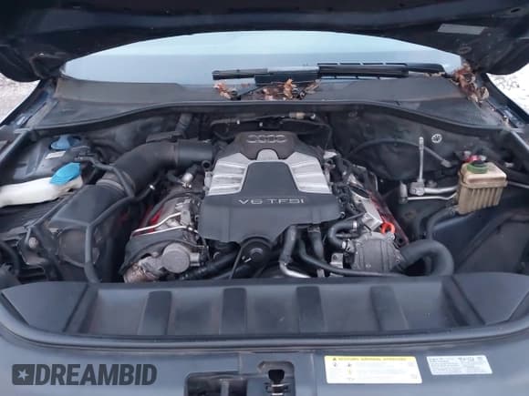 ✅ 2013 Audi Q7 S line Prestige • VIN: WA1DGAFE4DD013333 • Lot: 43911482. Listed on IAAI with 191,452 mi. Free auction sales archive from the USA and detailed vehicle history report at DreamBid. Image 10.