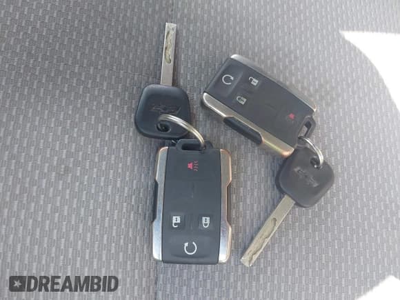 ✅ 2015 Chevrolet Silverado 2500HD LT • VIN: 1GC2KVEG2FZ533591 • Lot: 42689674. Wystawiony na IAAI z przebiegiem 133 697 mil. Bezpłatny archiwum sprzedaży aukcyjnych z USA i szczegółowy raport historii pojazdu na DreamBid. Zdjęcie 11.