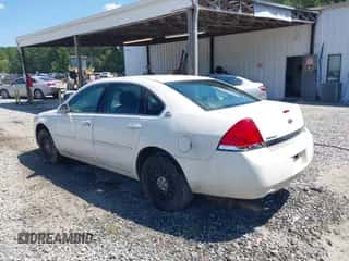 ✅ 2007 Chevrolet Impala Police Unmarked Police • VIN: 2G1WS55R579382981 • Lot: 43213075. Wystawiony na IAAI z przebiegiem 218 262 mil. Bezpłatny archiwum sprzedaży aukcyjnych z USA i szczegółowy raport historii pojazdu na DreamBid. Zdjęcie 3.
