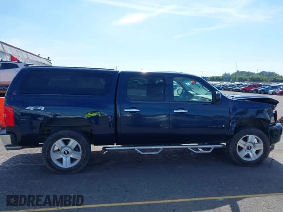 ✅ 2007 Chevrolet Silverado 1500 LTZ • VIN: 2GCEK13Y771501750 • Lot: 42438756. Listed on IAAI with 245,321 mi. Free auction sales archive from the USA and detailed vehicle history report at DreamBid. Image 13.
