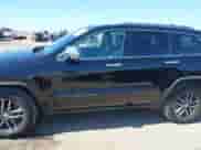 2017 Jeep Grand Cherokee Limited with VIN 1C4RJEBG0HC779700, listed as a IAAI auction lot 43428157 with 101,773 mi miles and . Bid and sale history available at DreamBid. Image 14.