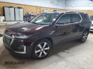 ✅ 2023 Chevrolet Traverse LT • VIN: 1GNEVHKW4PJ221488 • Lot: 81430955. Wystawiony na Copart z przebiegiem 7 132 mil. Bezpłatny archiwum sprzedaży aukcyjnych z USA i szczegółowy raport historii pojazdu na DreamBid. Zdjęcie 1.
