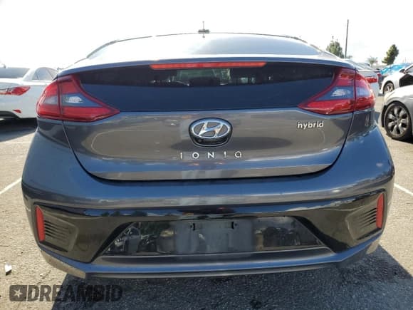 ✅ 2018 Hyundai Ioniq SEL • VIN: KMHC75LC2JU073081 • Lot: 93562065. Listed on Copart with 223,237 mi. Free auction sales archive from the USA and detailed vehicle history report at DreamBid. Image 6.