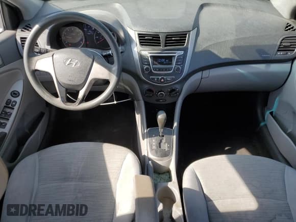 ✅ 2016 Hyundai Accent SE • VIN: KMHCT4AE8GU058541 • Лот: 77415374. Опубликован ранее на Copart с пробегом 88 811 миль. Бесплатный доступ к архиву аукционных продаж из США и подробный отчёт об истории автомобиля на DreamBid. Изображение 8.