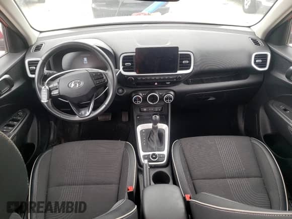 ✅ 2023 Hyundai Venue SEL • VIN: KMHRC8A35PU242416 • Лот: 64942194. Размещён на Copart с пробегом 57 372 миль миль. Получите бесплатный доступ к архиву аукционных продаж из США и посмотрите подробный отчёт об истории автомобиля на DreamBid. Изображение 8.