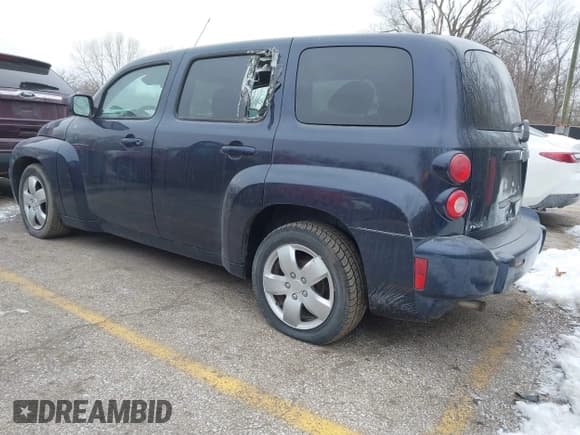 ✅ 2010 Chevrolet HHR 1LT • VIN: 3GNBABDB5AS635021 • Lot: 41562357. Listed on IAAI with 154,132 mi. Free auction sales archive from the USA and detailed vehicle history report at DreamBid. Image 3.