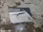 ✅ 2007 Chevrolet Equinox LS • VIN: 2CNDL13F476029089 • Лот: 51967225. Опубликован ранее на Copart с пробегом 210 671 миль. Бесплатный доступ к архиву аукционных продаж из США и подробный отчёт об истории автомобиля на DreamBid. Изображение 15.