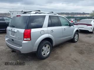 ✅ 2007 Saturn VUE V6 • VIN: 5GZCZ63417S825725 • Lot: 41883551. Wystawiony na IAAI z przebiegiem 165 661 mil. Bezpłatny archiwum sprzedaży aukcyjnych z USA i szczegółowy raport historii pojazdu na DreamBid. Zdjęcie 4.