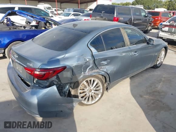 ✅ 2020 Infiniti Q50 Luxe • VIN: JN1EV7AP4LM205557 • Lot: 43096153. Listed on IAAI with 128,862 mi. Free auction sales archive from the USA and detailed vehicle history report at DreamBid. Image 4.
