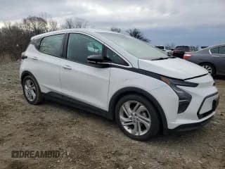 ✅ 2022 Chevrolet Bolt EV 1LT • VIN: 1G1FW6S04N4128193 • Lot: 43833715. Wystawiony na Copart z przebiegiem 59 685 mil. Bezpłatny archiwum sprzedaży aukcyjnych z USA i szczegółowy raport historii pojazdu na DreamBid. Zdjęcie 4.