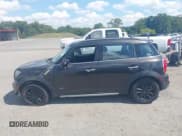 ✅ 2015 MINI Countryman S • VIN: WMWZC5C5XFWT38155 • Lot: 43134965. Listed on IAAI with 190,711 mi. Free auction sales archive from the USA and detailed vehicle history report at DreamBid. Image 14.