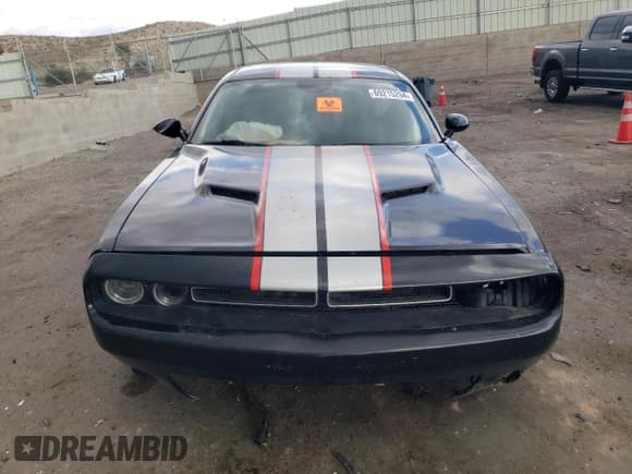 ✅ 2015 Dodge Challenger SXT • VIN: 2C3CDZAG1FH821151 • Lot: 69215294. Wystawiony na Copart z przebiegiem Nie podano. Bezpłatny archiwum sprzedaży aukcyjnych z USA i szczegółowy raport historii pojazdu na DreamBid. Zdjęcie 5.