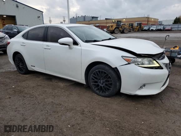 ✅ 2013 Lexus ES 300h • VIN: JTHBW1GG3D2002429 • Lot: 91072495. Listed on Copart with 295,189 mi. Free auction sales archive from the USA and detailed vehicle history report at DreamBid. Image 4.