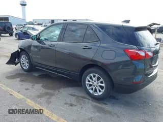 ✅ 2019 Chevrolet Equinox LS • VIN: 2GNAXSEVXK6146116 • Lot: 43416938. Wystawiony na IAAI z przebiegiem 101 243 mil. Bezpłatny archiwum sprzedaży aukcyjnych z USA i szczegółowy raport historii pojazdu na DreamBid. Zdjęcie 3.