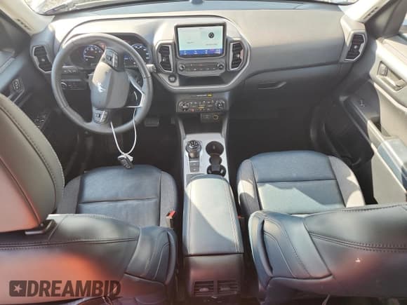 ✅ 2021 Ford Bronco Sport Outer Banks • VIN: 3FMCR9C66MRA92675 • Lot: 82110535. Listed on Copart with 45,911 mi. Free auction sales archive from the USA and detailed vehicle history report at DreamBid. Image 8.