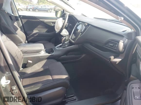 ✅ 2023 Subaru Outback Premium • VIN: 4S4BTAFC6P3121627 • Lot: 43265757. Wystawiony na IAAI z przebiegiem 55 600 mil. Bezpłatny archiwum sprzedaży aukcyjnych z USA i szczegółowy raport historii pojazdu na DreamBid. Zdjęcie 5.