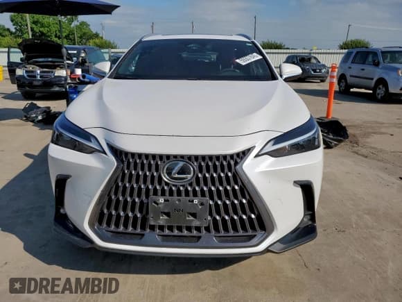 ✅ 2024 Lexus NX 350h • VIN: 2T2AKCEZ4RC026784 • Lot: 59357845. Wystawiony na Copart z przebiegiem 13 368 mil. Bezpłatny archiwum sprzedaży aukcyjnych z USA i szczegółowy raport historii pojazdu na DreamBid. Zdjęcie 5.