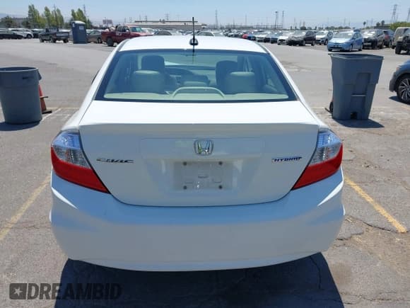 ✅ 2012 Honda Civic • VIN: JHMFB4F22CS000948 • Lot: 42661066. Wystawiony na IAAI z przebiegiem 70 709 mil. Bezpłatny archiwum sprzedaży aukcyjnych z USA i szczegółowy raport historii pojazdu na DreamBid. Zdjęcie 16.
