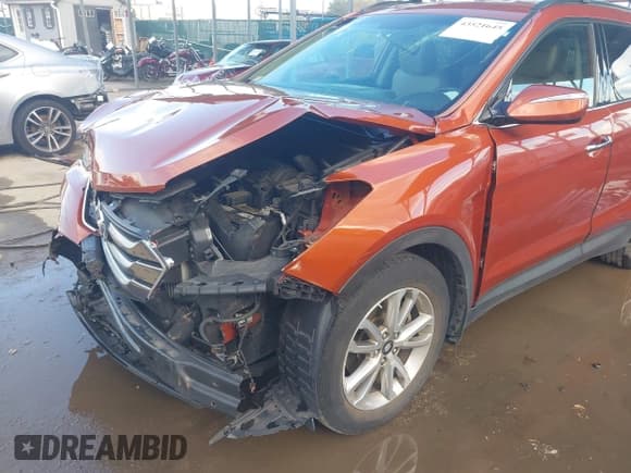 ✅ 2015 Hyundai Santa Fe • VIN: 5XYZUDLA5FG251381 • Лот: 43521645. Опубликован ранее на IAAI с пробегом 119 255 миль. Бесплатный доступ к архиву аукционных продаж из США и подробный отчёт об истории автомобиля на DreamBid. Изображение 6.