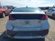 ✅ 2020 Hyundai Ioniq Blue • VIN: KMHC65LC4LU243088 • Lot: 41465637. Wystawiony na IAAI z przebiegiem 141 081 mil. Bezpłatny archiwum sprzedaży aukcyjnych z USA i szczegółowy raport historii pojazdu na DreamBid. Zdjęcie 17.