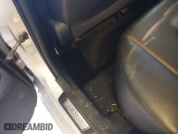 ✅ 2012 Lexus CT 200h Premium • VIN: JTHKD5BH5C2080691 • Лот: 43093592. Опубликован ранее на IAAI с пробегом 114 226 миль. Бесплатный доступ к архиву аукционных продаж из США и подробный отчёт об истории автомобиля на DreamBid. Изображение 8.