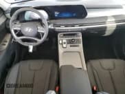 ✅ 2025 Hyundai Palisade SEL • VIN: KM8R24GE6SU842116 • Лот: 88943235. Опубликован ранее на Copart с пробегом 5 304 миль. Бесплатный доступ к архиву аукционных продаж из США и подробный отчёт об истории автомобиля на DreamBid. Изображение 8.