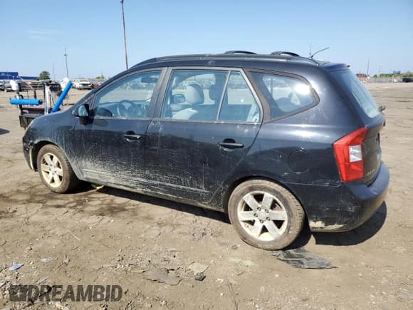 ✅ 2007 Kia Rondo LX • VIN: KNAFG525477121785 • Лот: 80999385. Опубликован ранее на Copart с пробегом 271 516 миль. Бесплатный доступ к архиву аукционных продаж из США и подробный отчёт об истории автомобиля на DreamBid. Изображение 2.
