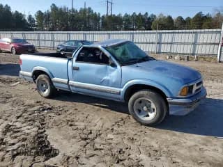 ✅ 1997 Chevrolet S-10 LS • VIN: 1GCCS1445V8164850 • Лот: 42377425. Опубликован ранее на Copart с пробегом 168 042 миль. Бесплатный доступ к архиву аукционных продаж из США и подробный отчёт об истории автомобиля на DreamBid. Изображение 4.