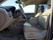 ✅ 2018 GMC Yukon XL SLT • VIN: 1GKS1GKC0JR332799 • Lot: 68890115. Listed on Copart with 147,905 mi. Free auction sales archive from the USA and detailed vehicle history report at DreamBid. Image 7.