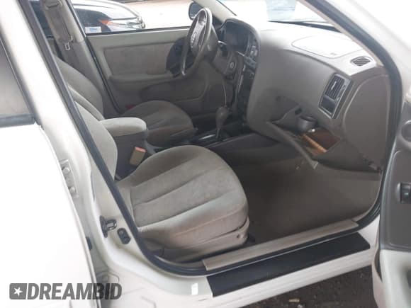 ✅ 2006 Hyundai Elantra GLS • VIN: KMHDN46DX6U215662 • Lot: 41916886. Wystawiony na IAAI z przebiegiem 138 119 mil. Bezpłatny archiwum sprzedaży aukcyjnych z USA i szczegółowy raport historii pojazdu na DreamBid. Zdjęcie 5.