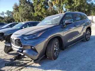 ✅ 2025 Toyota Highlander XLE • VIN: 5TDKDRBH8SS578111 • Лот: 92199805. Опубликован ранее на Copart с пробегом 8 384 миль. Бесплатный доступ к архиву аукционных продаж из США и подробный отчёт об истории автомобиля на DreamBid. Изображение 1.