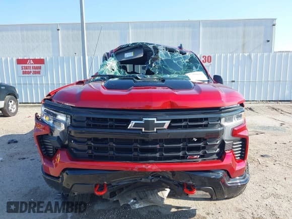 ✅ 2025 Chevrolet Silverado 1500 LT Trail Boss • VIN: 3GCUKFED5SG366335 • Lot: 43010115. Wystawiony na IAAI z przebiegiem Nie podano. Bezpłatny archiwum sprzedaży aukcyjnych z USA i szczegółowy raport historii pojazdu na DreamBid. Zdjęcie 12.