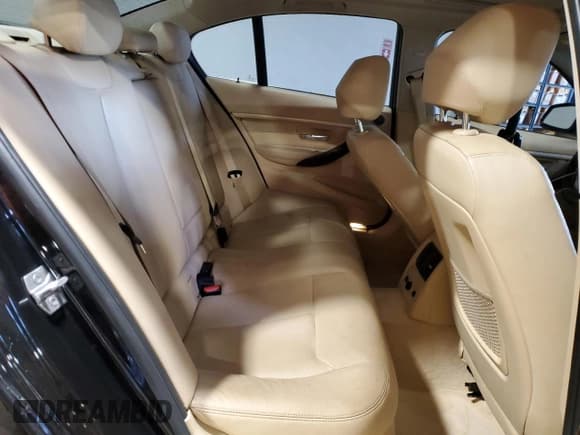 ✅ 2013 BMW 3 Series 335i • VIN: WBA3A9G51DNP36595 • Lot: 64306575. Listed on Copart with 83,061 mi. Free auction sales archive from the USA and detailed vehicle history report at DreamBid. Image 10.