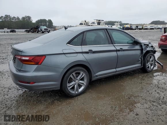 ✅ 2019 Volkswagen Jetta S • VIN: 3VWC57BU3KM083699 • Lot: 43065145. Wystawiony na Copart z przebiegiem 123 738 mil. Bezpłatny archiwum sprzedaży aukcyjnych z USA i szczegółowy raport historii pojazdu na DreamBid. Zdjęcie 3.