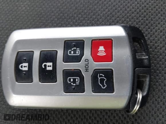 ✅ 2019 Toyota Sienna Limited • VIN: 5TDYZ3DC3KS999695 • Lot: 43572648. Wystawiony na IAAI z przebiegiem 247 498 mil. Bezpłatny archiwum sprzedaży aukcyjnych z USA i szczegółowy raport historii pojazdu na DreamBid. Zdjęcie 11.