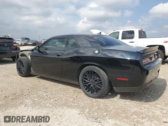 ✅ 2018 Dodge Challenger T/A • VIN: 2C3CDZBT1JH183228 • Lot: 63221314. Wystawiony na Copart z przebiegiem 92 431 mil. Bezpłatny archiwum sprzedaży aukcyjnych z USA i szczegółowy raport historii pojazdu na DreamBid. Zdjęcie 2.