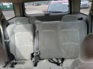 ✅ 2003 Saturn VUE • VIN: 5GZCZ53B93S903431 • Lot: 46496185. Wystawiony na Copart z przebiegiem 310 078 mil. Bezpłatny archiwum sprzedaży aukcyjnych z USA i szczegółowy raport historii pojazdu na DreamBid. Zdjęcie 10.