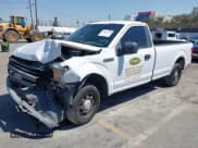 ✅ 2018 Ford F-150 XL • VIN: 1FTMF1CB2JKC34648 • Lot: 43102300. Wystawiony na IAAI z przebiegiem 85 064 mil. Bezpłatny archiwum sprzedaży aukcyjnych z USA i szczegółowy raport historii pojazdu na DreamBid. Zdjęcie 2.