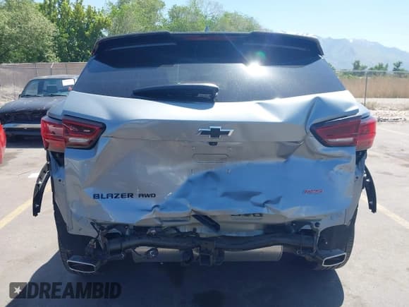 ✅ 2023 Chevrolet Blazer RS • VIN: 3GNKBKRS0PS227668 • Lot: 42337868. Listed on IAAI with 10,286 mi. Free auction sales archive from the USA and detailed vehicle history report at DreamBid. Image 17.