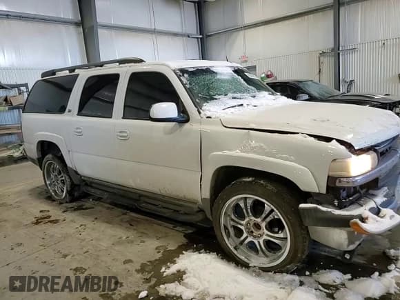 ✅ 2004 Chevrolet Suburban Z71 • VIN: 3GNFK16Z94G310219 • Лот: 45228915. Опубликован ранее на Copart с пробегом 341 057 миль. Бесплатный доступ к архиву аукционных продаж из США и подробный отчёт об истории автомобиля на DreamBid. Изображение 12.